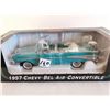 Image 2 : 1957 Chevy Bel-air Convertible 1:24 Scale