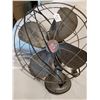 Image 4 : Antique Emerson Fan