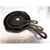 Image 2 : 3 Cast Iron Pans (frying)