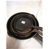 Image 3 : 3 Cast Iron Pans (frying)