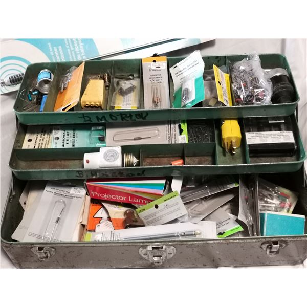 Union Utility Large Chest Full With Vintage tools