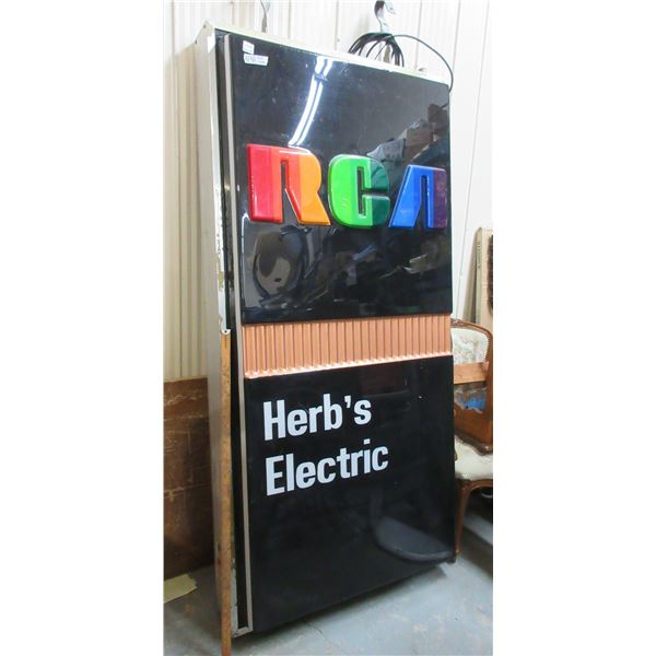 3'x6' Single Sided RCA light up Dealer sign Working