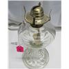 Image 4 : #2 glass coal oil lamp with Chimney