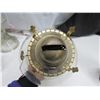 Image 6 : #2 glass coal oil lamp with Chimney