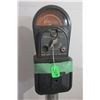 Image 2 : Working parking meter on stand