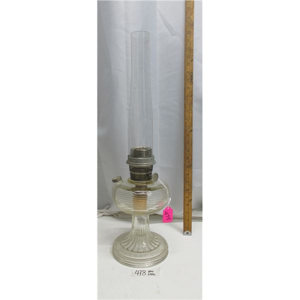 Beehive model B Aladdin lamp with Chimney