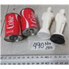 Image 3 : 2 different sets of salt and papper shakers (coca-cola and colonel sanders)
