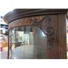 Image 11 : Quarter sawn oak lq curved glass China cabnet with shelves and key original finish
