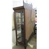Image 12 : Quarter sawn oak lq curved glass China cabnet with shelves and key original finish