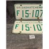 Image 2 : 1964 pair of Saskatchewan License Plates - farm