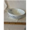 10" Pyrex bowl - Colonial Mist pattern