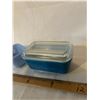 Image 2 : 2 Pyrex Refrigerator dishes - 1 with lid