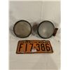 Image 6 : 2x vintage headlights and 1950 Saskatchewan license plate - 6" lens