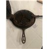 Image 5 : Cast iron waffle iron - heart pattern