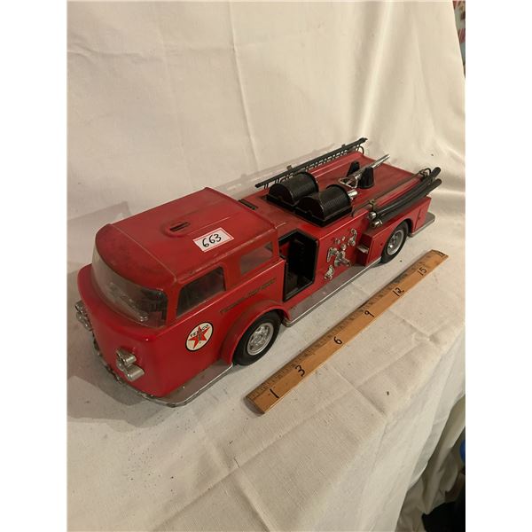 Texaco Fire Chief metal fire truck - 25" long, not complete but close