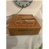 Image 6 : Watch Repairs clock - 14-1/2" across, working, original, Neon Ray Clock Comp., with original box