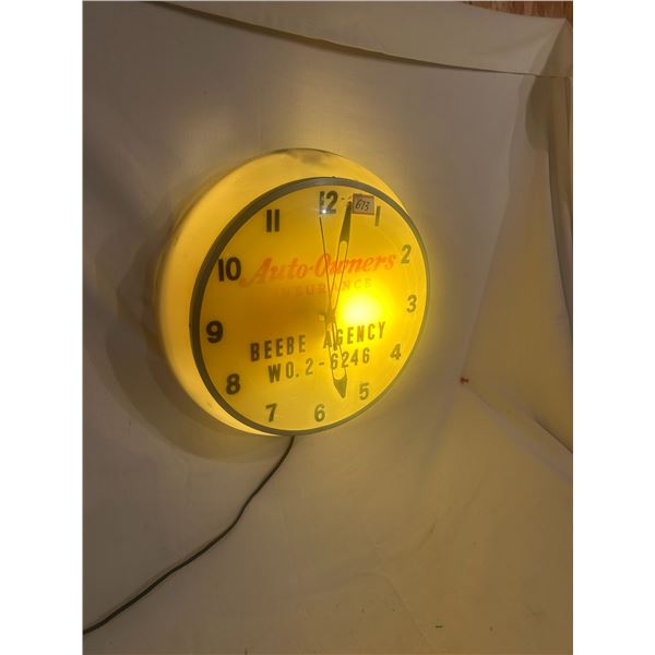 Auto Owners Insurance clock - Beebe Agency, 14" across, working