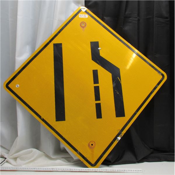 Pavement Narrows Highway sign