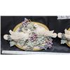 Image 2 : 2 love bird plaques , resin. 38 cm X 24cm