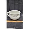 Image 1 : Chamber pot