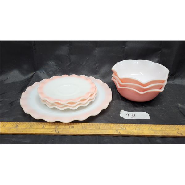 Crinoline ruffle, hasel Atlas Pink dishes