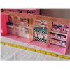 Image 2 : OMG Surprise Dolls & animals with 2 part play house. 18 Collector dolls & 3 animals.