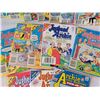Image 3 : 15 vtg. Archie Digest comic books.