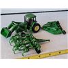 Image 4 : Ertl John Deere, small die-cast, farming equipment.