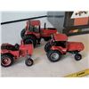 Image 3 : Ertl 1993 sealed, Series 2, Historical tractors & International die-cast tractors.