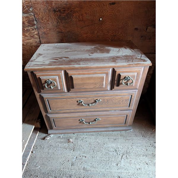 (4) Drawer Wood Dresser Night Stand w/ (2) Different Handle Styles 31"x32"x19"