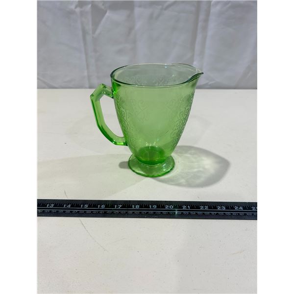 Vintage Hazel Atlas Depression Glass Atlas water pitcher (Florentine pattern)