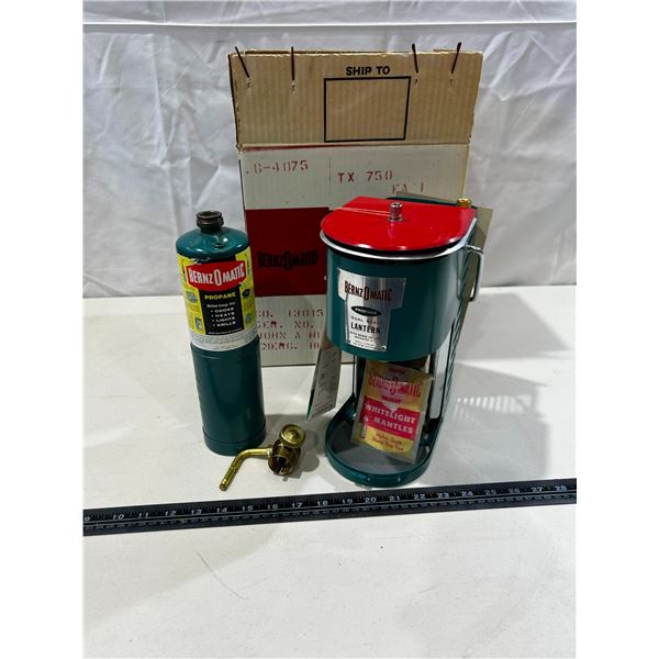 Vintage new old stock BernzOmatic lantern (missing glass)