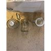 Image 2 : Clamp Top Jars