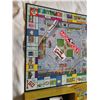 Image 4 : The Simpsons Monopoly Game