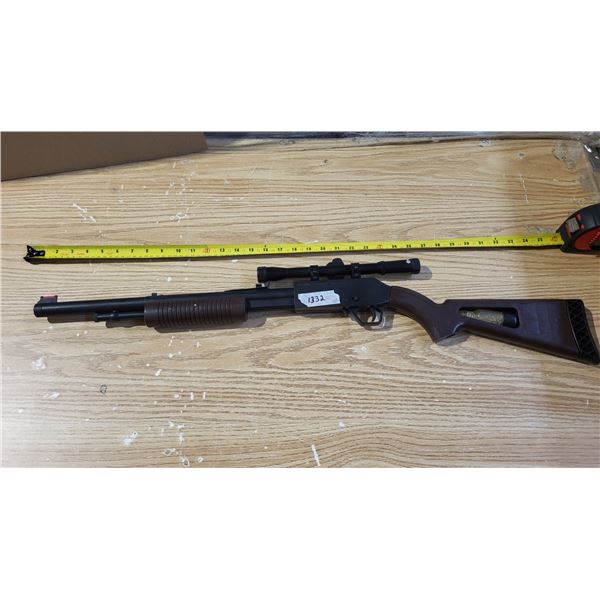 marksman model 2015 laser hawk .177 cal , BB