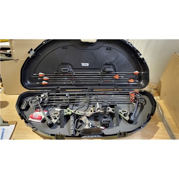 Bear bow and arrows in case with extras, in like new condition