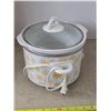 Image 3 : Crock pot- untested