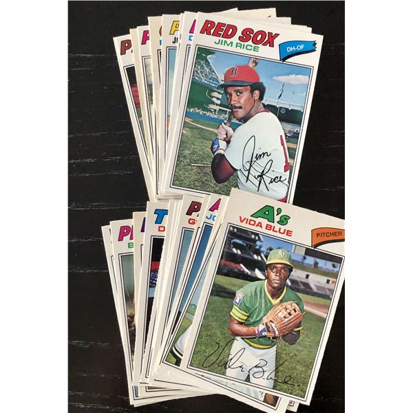 1977 O-PEE-CHEE BASEBALL COLLECTION - 25 CARDS
