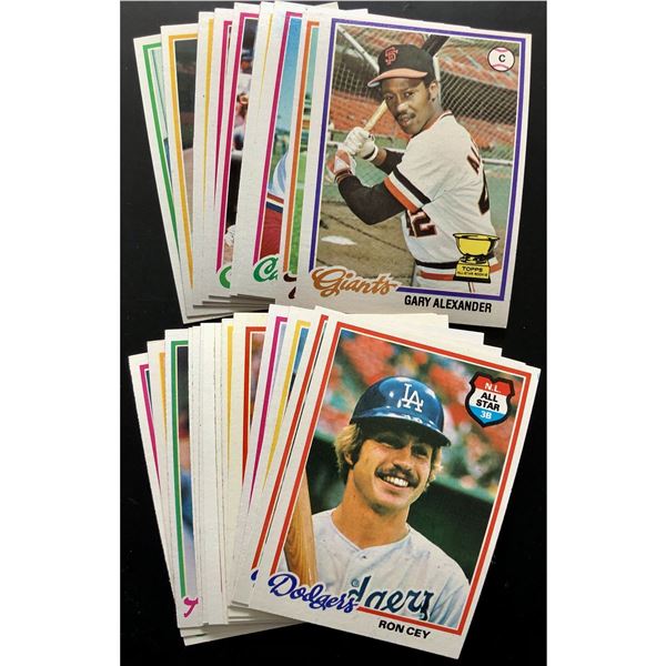 1978 TOPPS BASEBALL COLLECTION - 25 CARDS