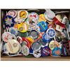 Image 1 : 300 + VARIOUS BUTTON PINS