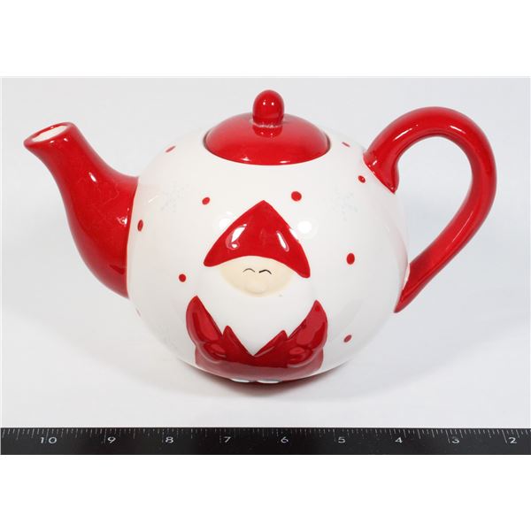 SANTA THEMED TEA POT
