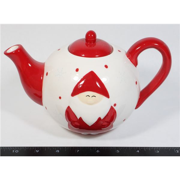 SANTA THEMED TEA POT