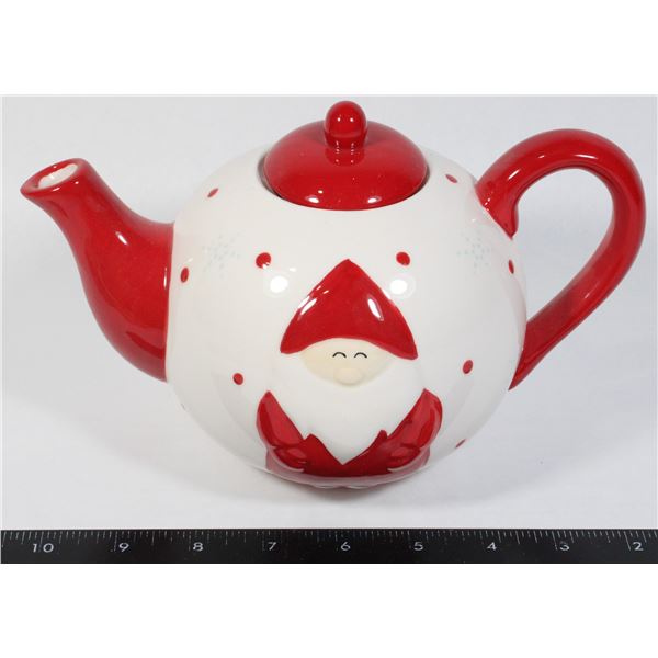 SANTA THEMED TEA POT