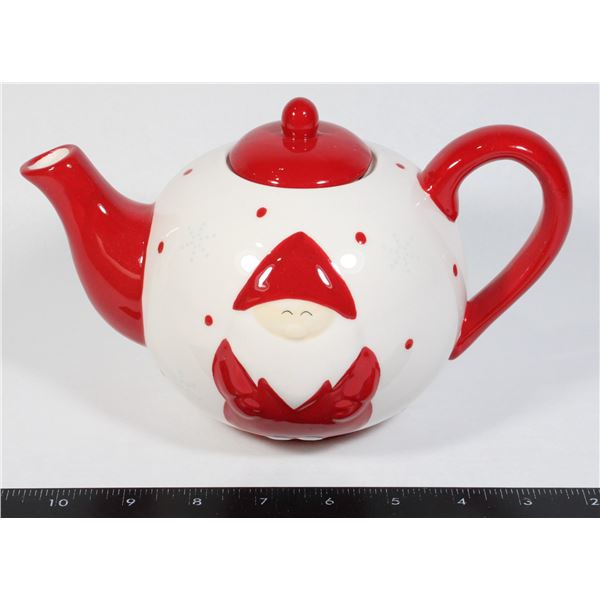 SANTA THEMED TEA POT