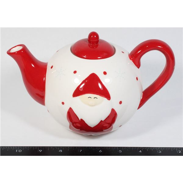 SANTA THEMED TEA POT