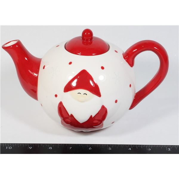 SANTA THEMED TEA POT