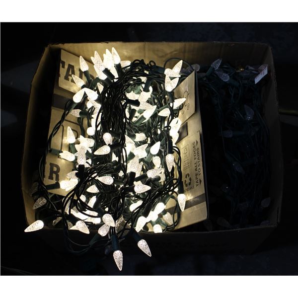 6-25FT STRANDS OF CHRISTMAS LIGHTS (WORKING)