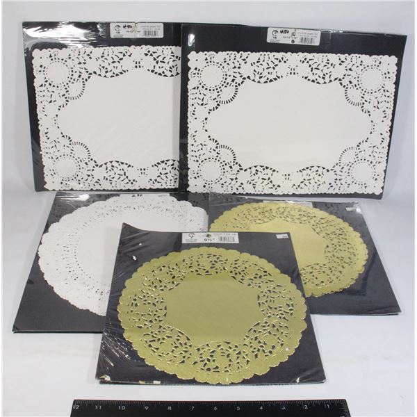 LOT OF 5 CHRISTMAS DOILIES GOLD & WHITE IN COLOUR