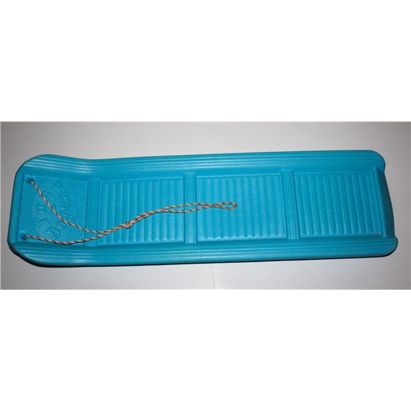 KIDS PLASTIC TOBOGGAN