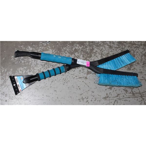 TWO VEHICLE WINTER SNOW BRUSH/ SCRAPERS